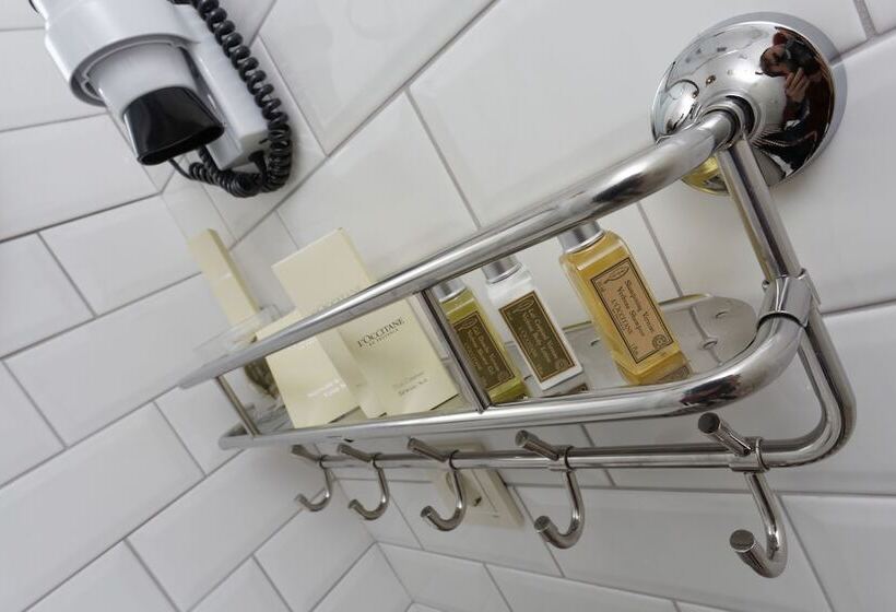 هتل Cheers Port House