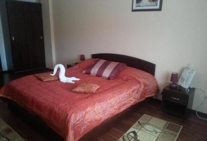 בית מלון כפרי Ciric