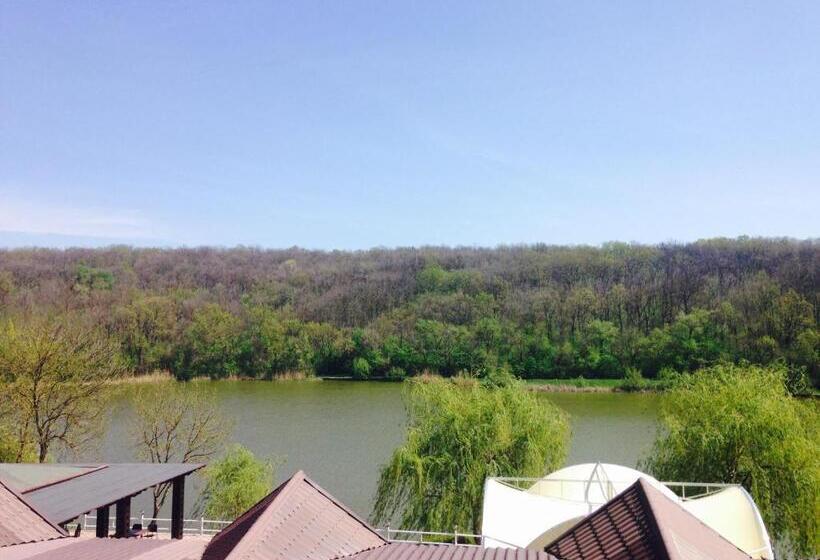 בית מלון כפרי Ciric