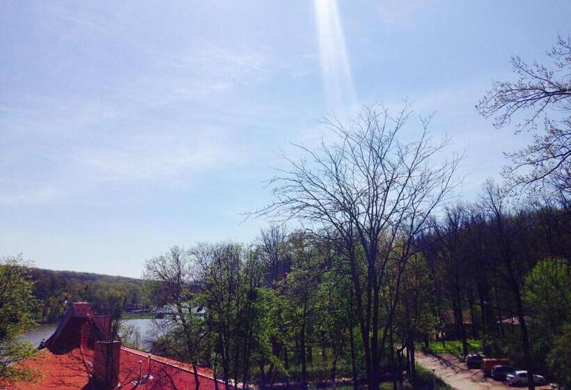 בית מלון כפרי Ciric