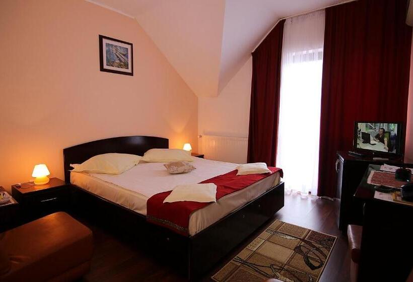 בית מלון כפרי Ciric