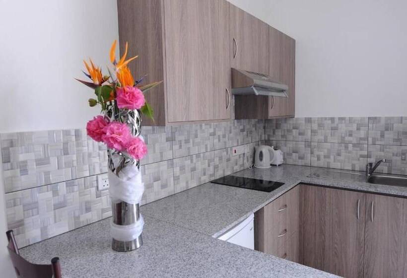 Cosmelenia Hotel Apartments