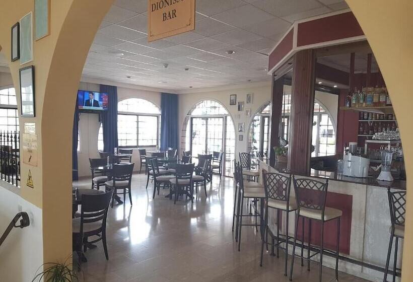 Cosmelenia Hotel Apartments