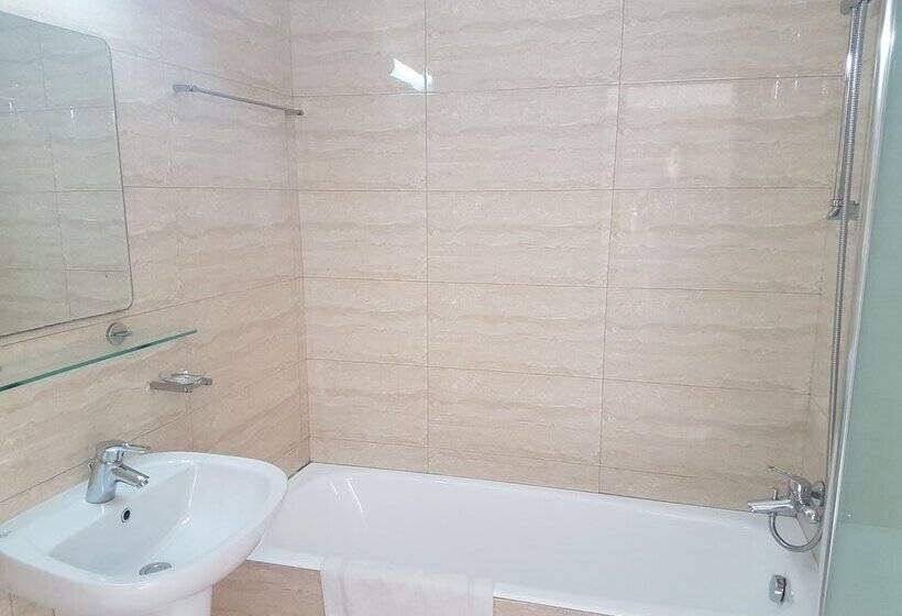 Cosmelenia Hotel Apartments