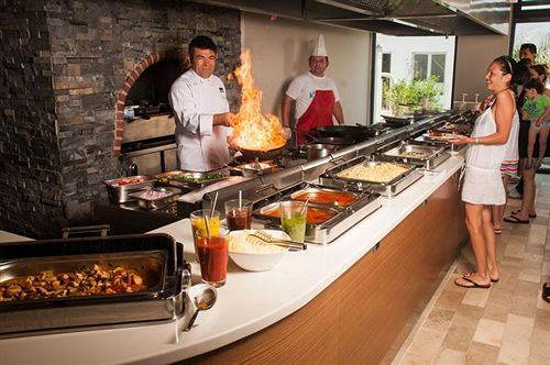 Отель Sunset Beach Villas And Apartments