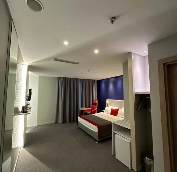 ホテル Holiday Inn Express Istanbul Altunizade By Ihg