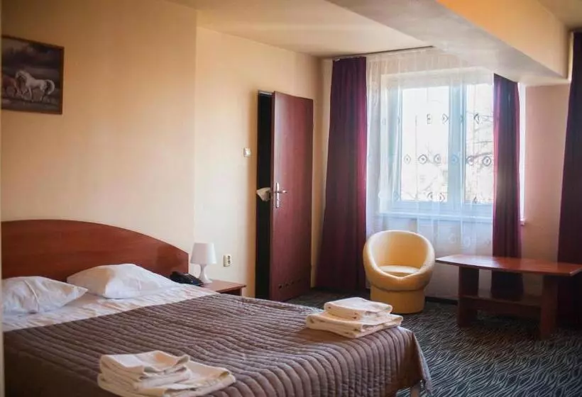 בית מלון כפרי Horyzont