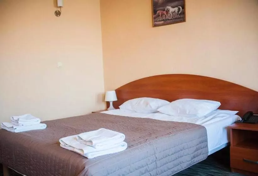 בית מלון כפרי Horyzont