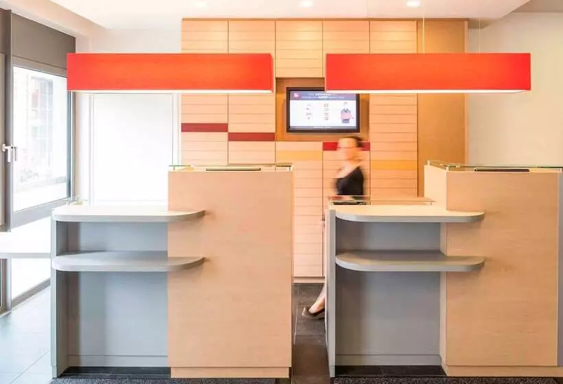 هتل Ibis Esch Belval