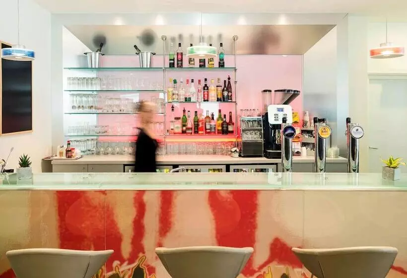 هتل Ibis Esch Belval