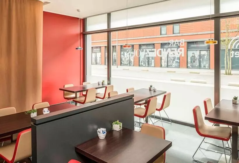 هتل Ibis Esch Belval