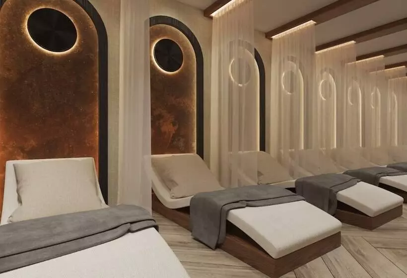 Aspera Hotel Altunizade