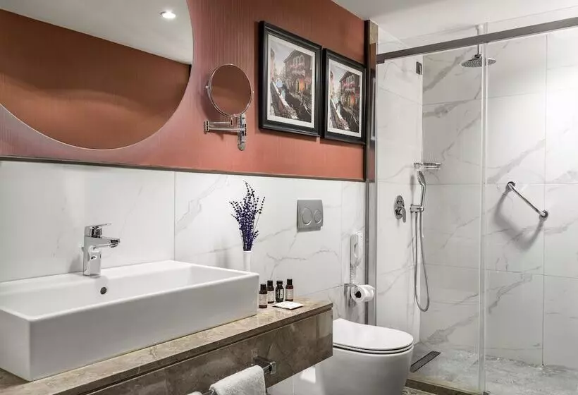 Aspera Hotel Altunizade