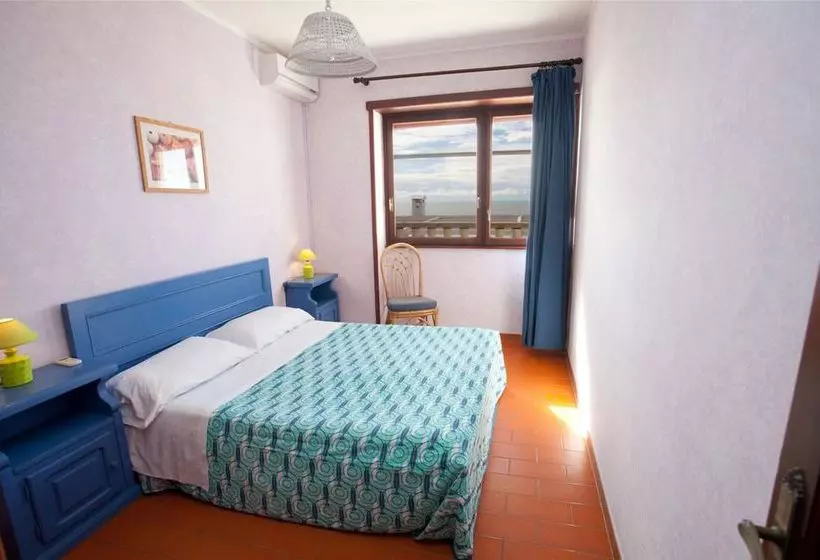 ホテル T-Village Spiaggia Residence Ristorante