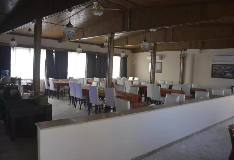 هتل Zeynep Hanim Konagi