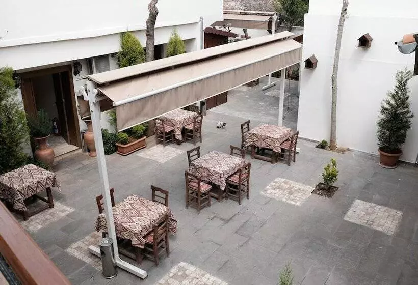 هتل Zeynep Hanim Konagi