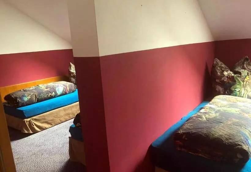 ユースホステル Monteurzimmer Riesa