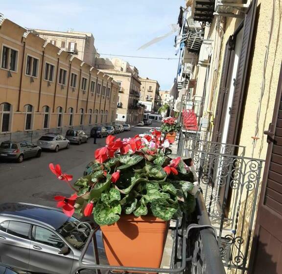 تختخواب و صبحانه A Casa Di Josephine