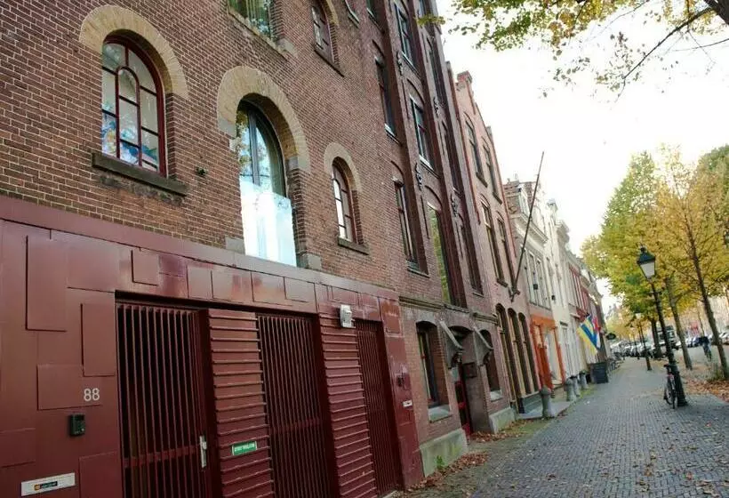 ベッドアンドブレックファースト Bb88