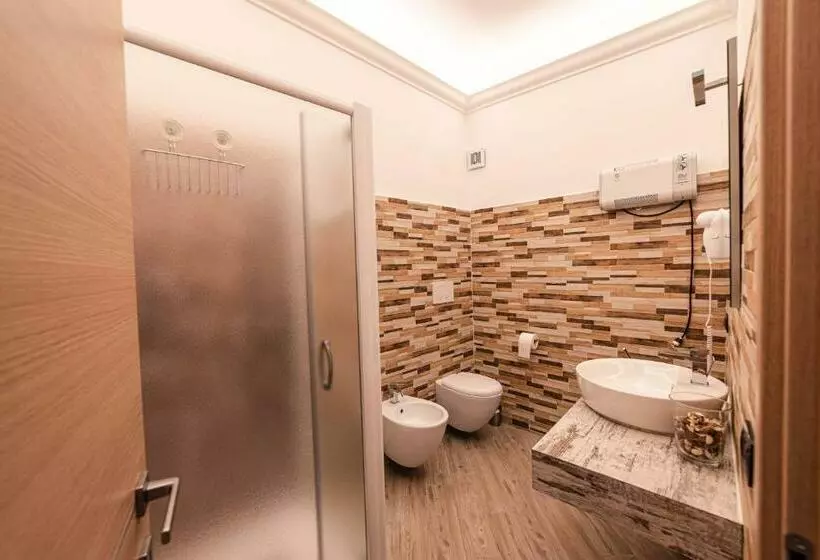 Aamiaismajoitus (B&B) Lo Scoglio Dei Volsci