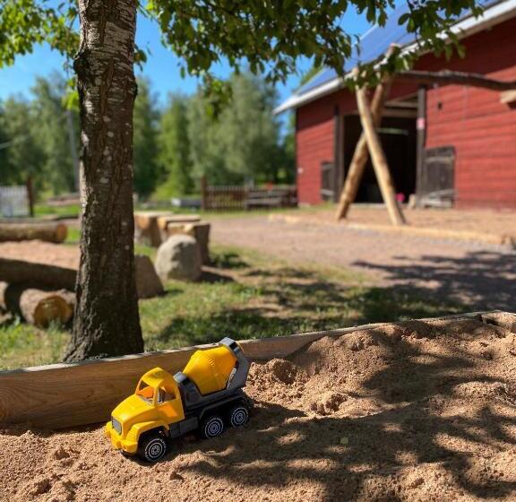 هتل Ingebo Hagar Bondgårdsboende