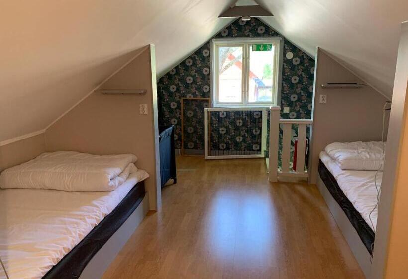 هتل Ingebo Hagar Bondgårdsboende