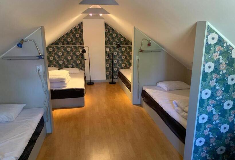 هتل Ingebo Hagar Bondgårdsboende