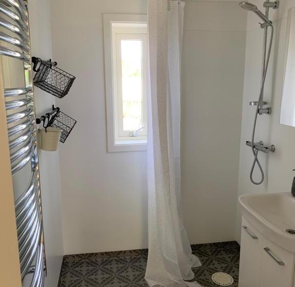 هتل Ingebo Hagar Bondgårdsboende