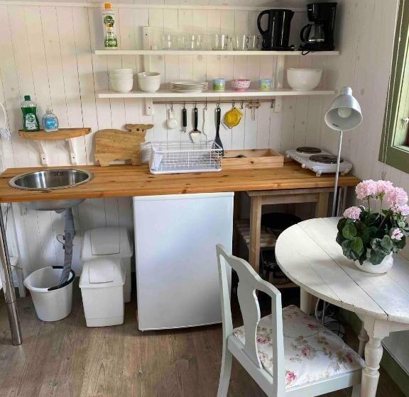 هتل Ingebo Hagar Bondgårdsboende