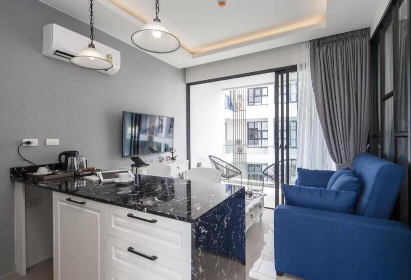 Palmyrah Surin Beach Residence