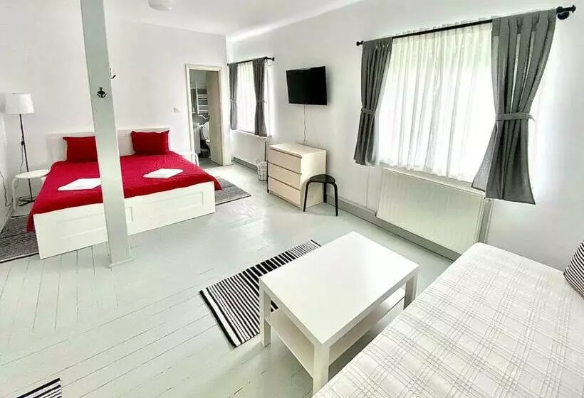 Majatalo Casa Ghioceilor