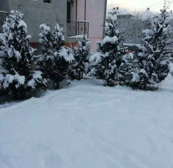 Majatalo Casa Ghioceilor