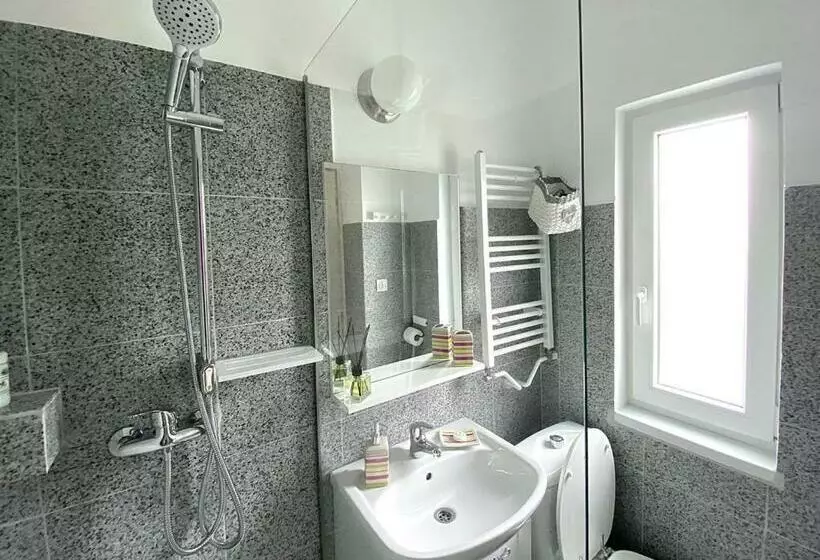 Majatalo Casa Ghioceilor