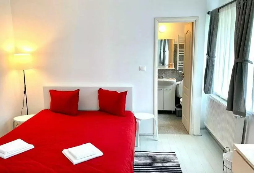 Majatalo Casa Ghioceilor