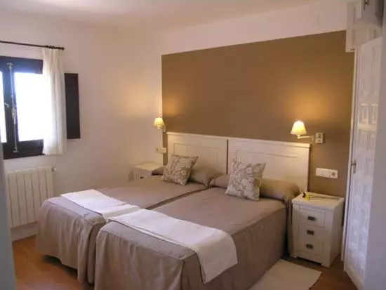 پانسیون Hostal Tabanqueta