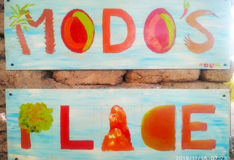 تختخواب و صبحانه Modos Place