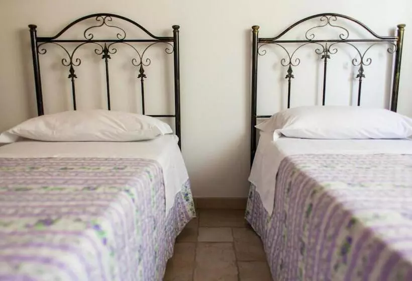 Aamiaismajoitus (B&B) Villa Marida