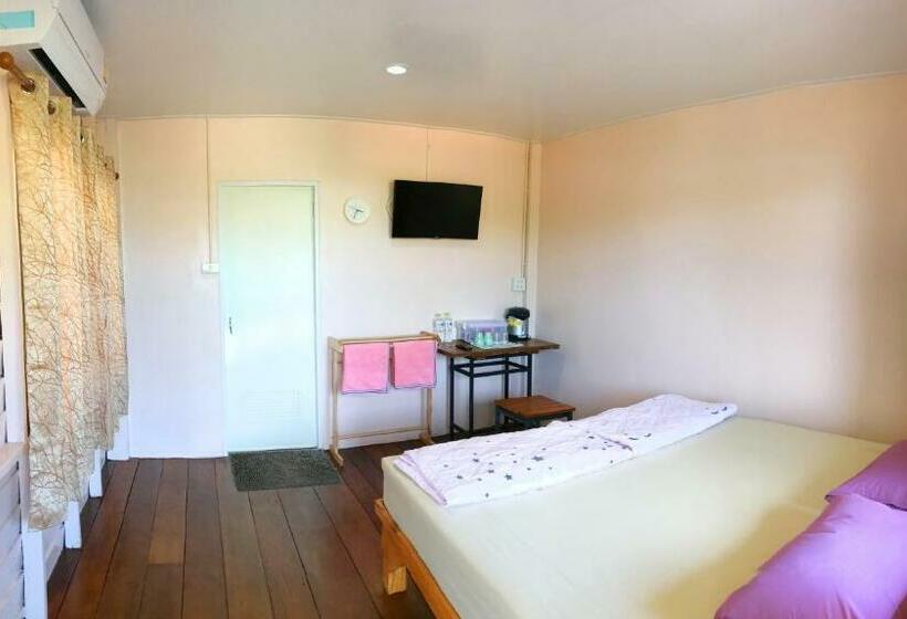 پانسیون ครูหนูบ้านพัก แหลมงอบ Krunou Baanpak