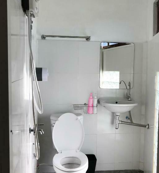 پانسیون ครูหนูบ้านพัก แหลมงอบ Krunou Baanpak