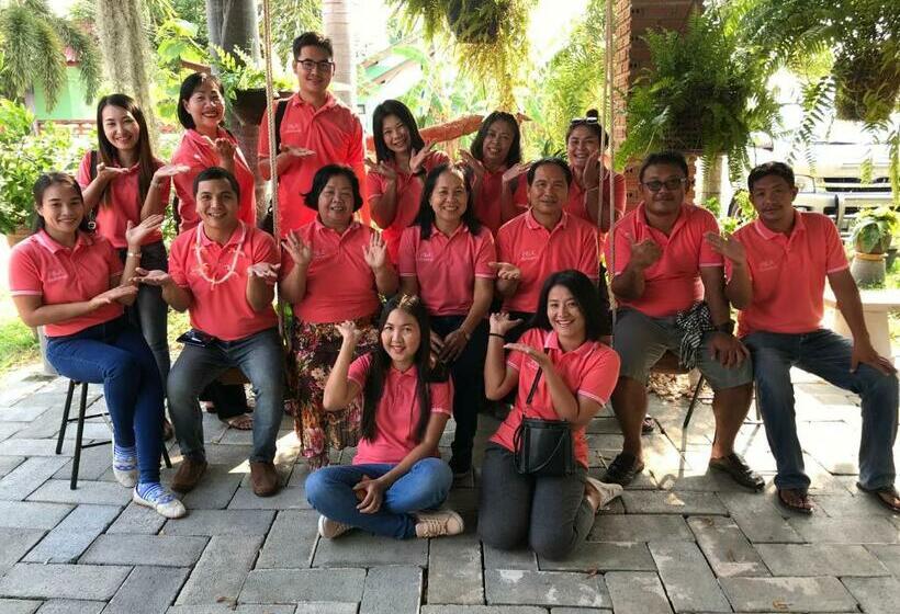 پانسیون ครูหนูบ้านพัก แหลมงอบ Krunou Baanpak