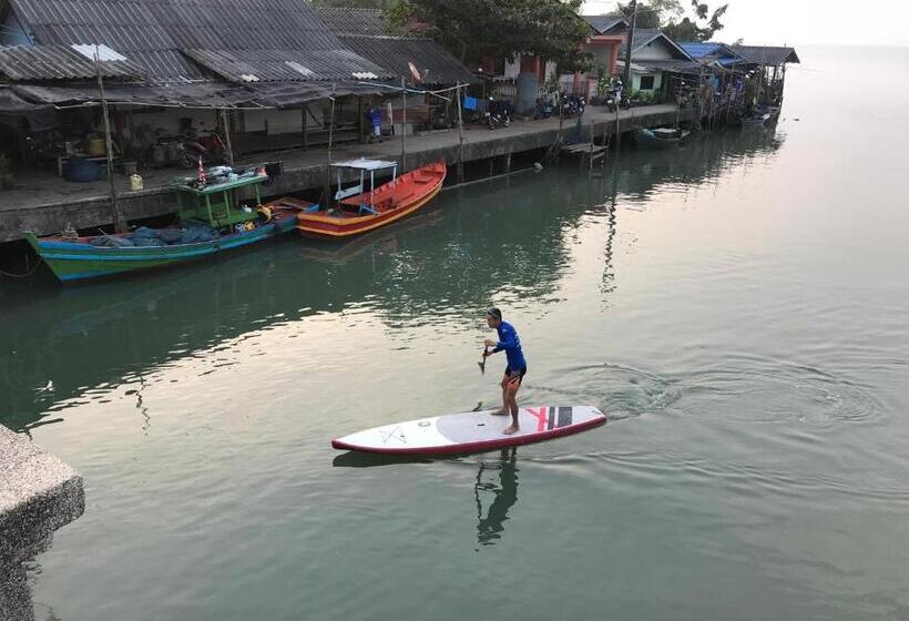 پانسیون ครูหนูบ้านพัก แหลมงอบ Krunou Baanpak