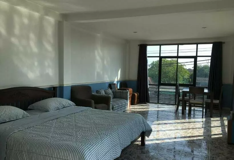 Majatalo Baanmali Ari