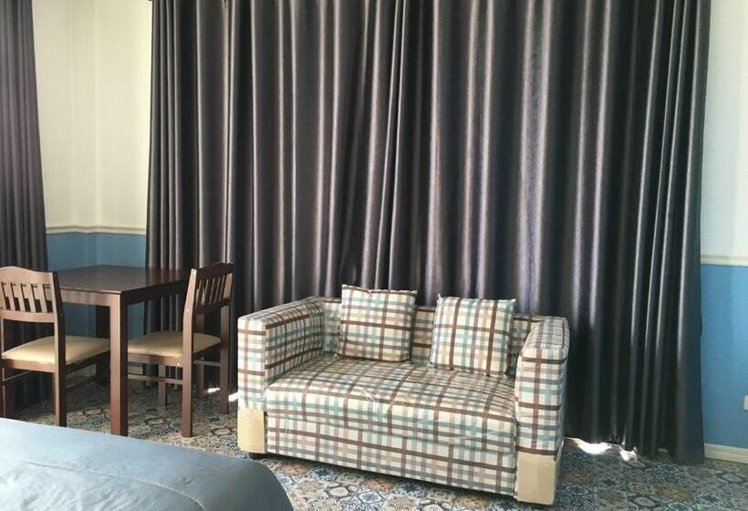 Pensão Baanmali Ari