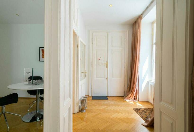 Vienna Residence, Am Heumarkt Stadtpark