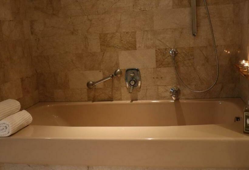 צימר Inn The Woods   Private Stay