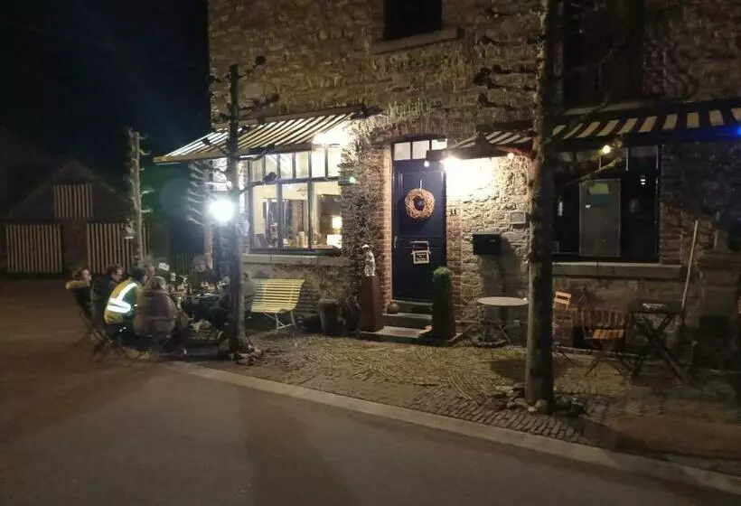 تختخواب و صبحانه L Ancienne Boulangerie