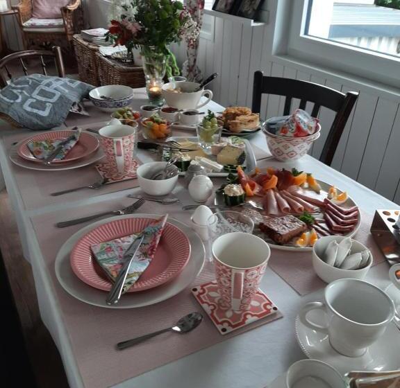 تختخواب و صبحانه Saarlouis, Ortsteil Beaumarais Anna S Cottagebed&breakfast #travellerawards 2022