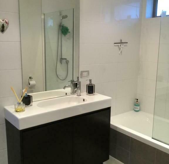 Bed & Breakfast In The Heart Of Fendalton