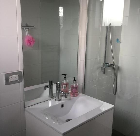 Bed & Breakfast In The Heart Of Fendalton