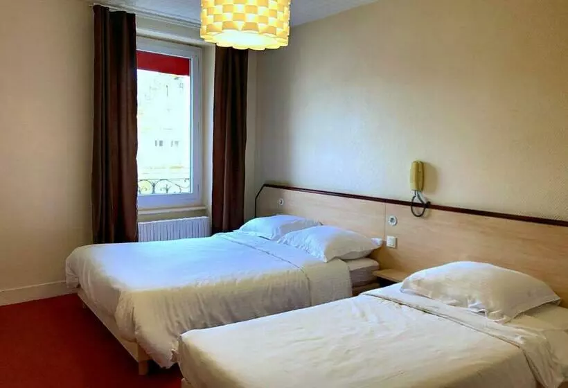 هتل Le Relais Montois